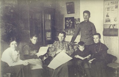 В київській квартирі Ольги Косач, 1913 рік